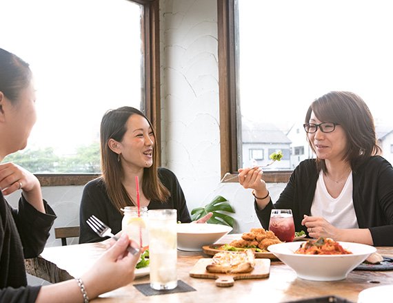 昼女子宴会